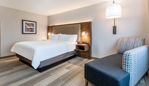 Standard Room, 1 King Bed