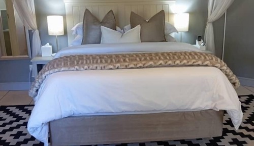 Deluxe Room, Patio