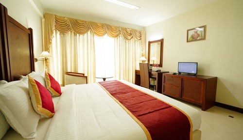 Executive Double Room, 2 Twin Beds, Non Smoking, Garden View