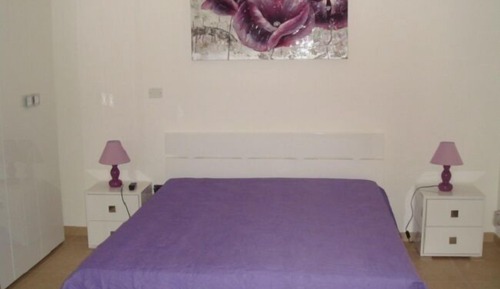 Double Room, 1 Queen Bed