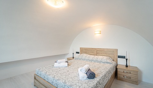 Deluxe Loft