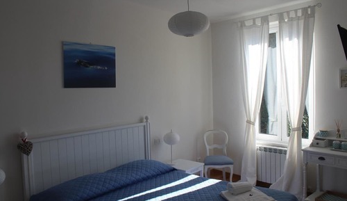 Double Room, Sea View (Newport)