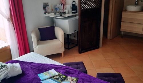 Romantic Double Room, Garden View