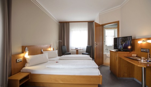 Classic Quadruple Room