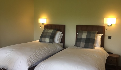 Twin Room, Ensuite