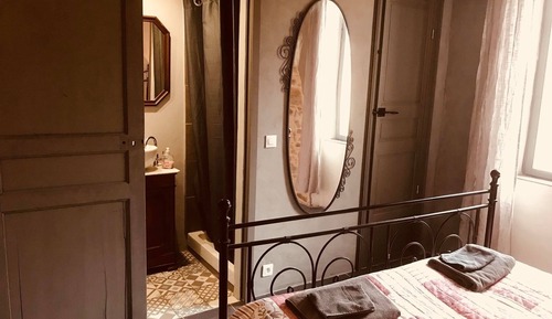Double Room (Carignan)