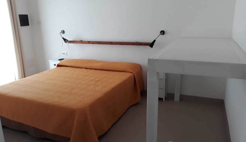 Classic Double Room, 1 Queen Bed, Garden View