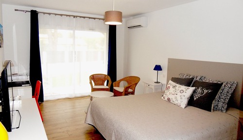 Deluxe Double Room (R)