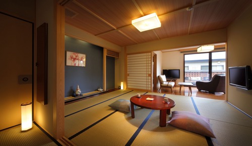 Japanese-Style House Annex - Take