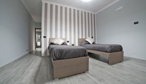 Deluxe Double or Twin Room, Balcony, Garden View