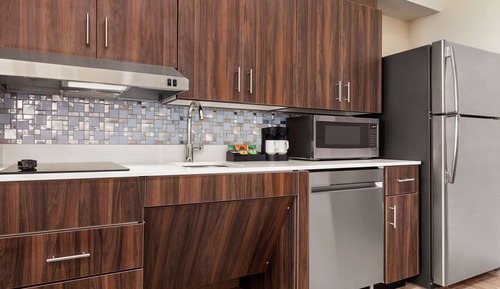 Suite, 1 King Bed, Accessible, Bathtub