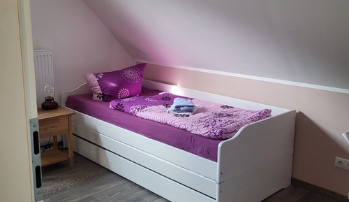 Basic Single Room, Shared Bathroom, Mezzanine