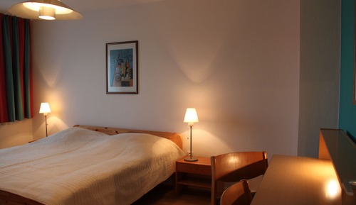 Apartment (62)