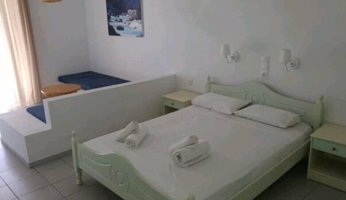 Premium Studio Suite, Garden View