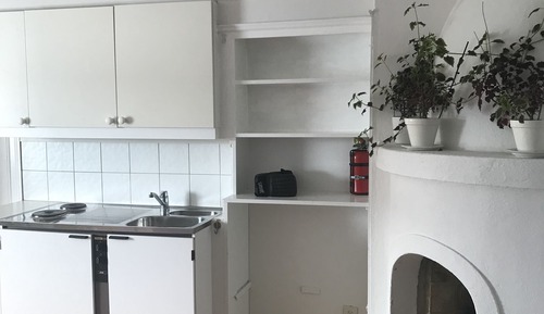 Room, 1 King Bed, Kitchenette (WC in room / Shower not in room)