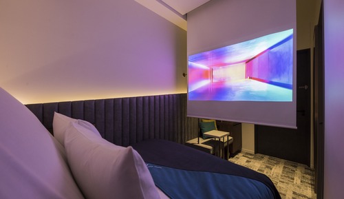 Slash Small Double Room