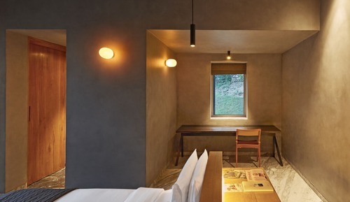 Executive Villa, Hi-Tea, 25% Discount Food & Soft Beverages, Spa, Laundry & Car Services