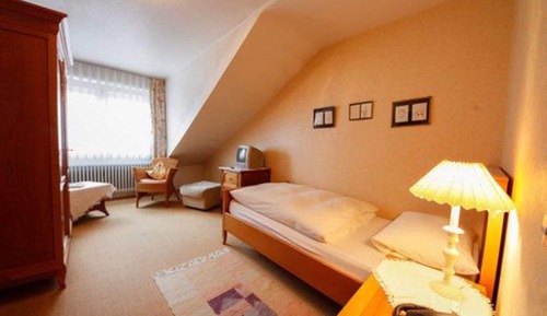 Basic Single Room