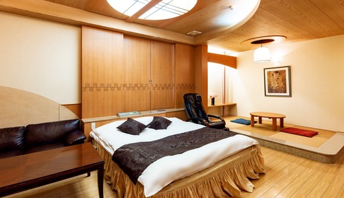 Deluxe Double Room, Smoking