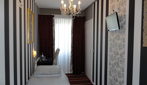 Single Room, Terrace, Garden View