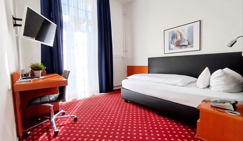 Basic Single Room, 1 Twin Bed, Non Smoking