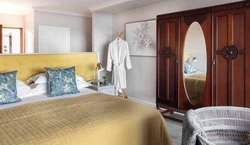 Deluxe Room, Sea View, Beachfront (Aqua Luxury Sea facing)