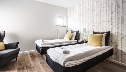 Studio, 2 Twin Beds