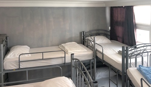 1 Person in 10-Bed Mixed Dormitory Room