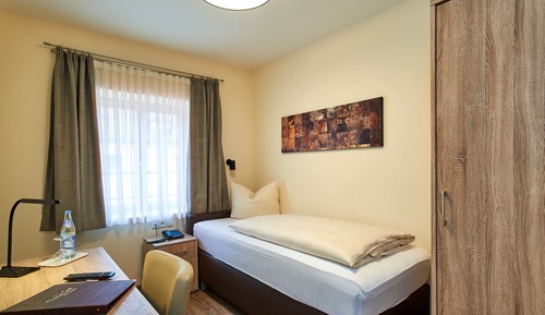 Comfort Single Room