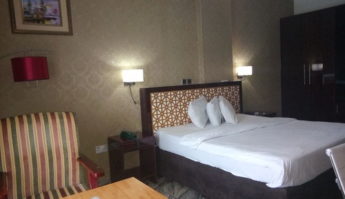 Executive Room