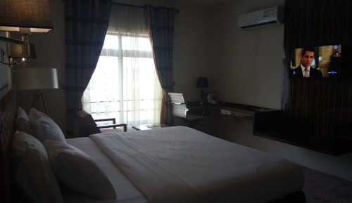 Premium Suite