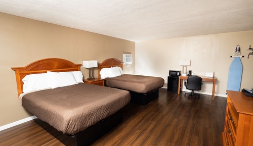 Basic Double Room, 2 Double Beds, Non Smoking