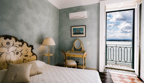 Comfort Apartment, Sea View, Oceanfront