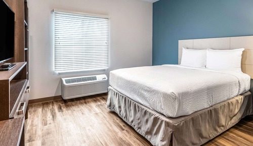 Standard Room, 1 Queen Bed, Non Smoking