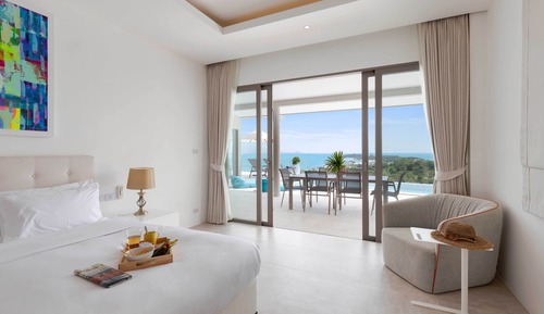Luxury 4 Bedroom Villa with Ocean View and Private Infinity Pool BB11