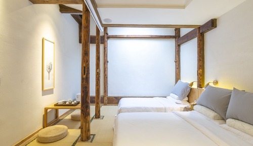 Design Triple Room B