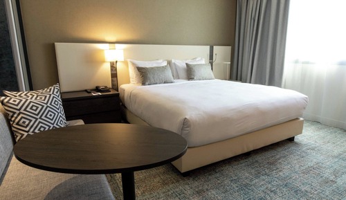 Deluxe Studio, 1 King Bed