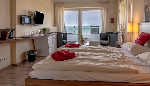 Double Room, Balcony, Beach View (Nr. 2)