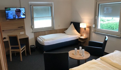 Triple Room, Private Bathroom, Courtyard View