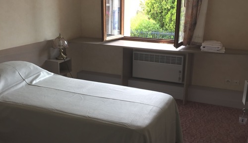 Classic Single Room, 1 Twin Bed, Private Bathroom