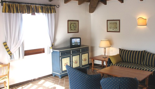 Apartment, Multiple Beds