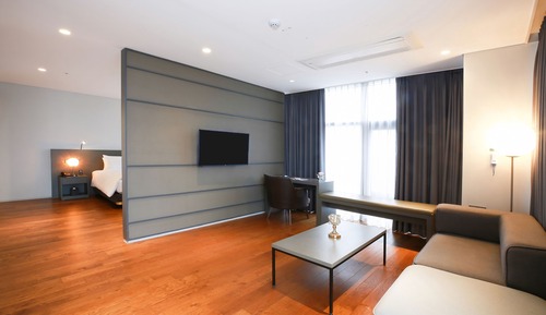 Suite