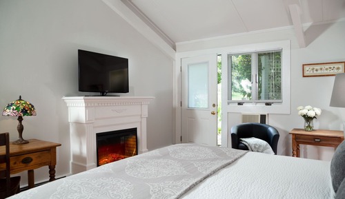 Room (14)
