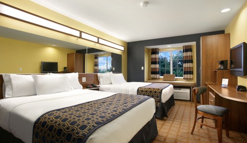 Room, 2 Queen Beds, Non Smoking