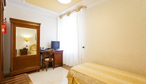 Classic Single Room