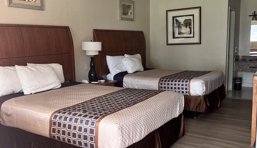 Room, 2 Queen Beds, Non Smoking