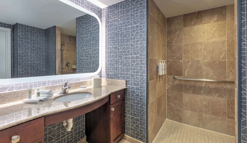 Suite, 2 Queen Beds, Accessible, Non Smoking