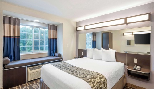 Studio Suite, 1 Queen Bed, Non Smoking