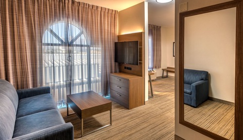 Suite, 1 King Bed, Jetted Tub