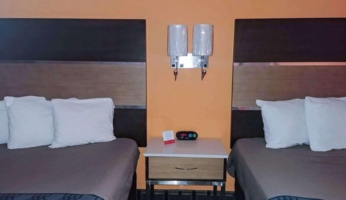 Standard Room, 2 Double Beds, Smoking